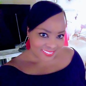 Meet your Posher, Alice